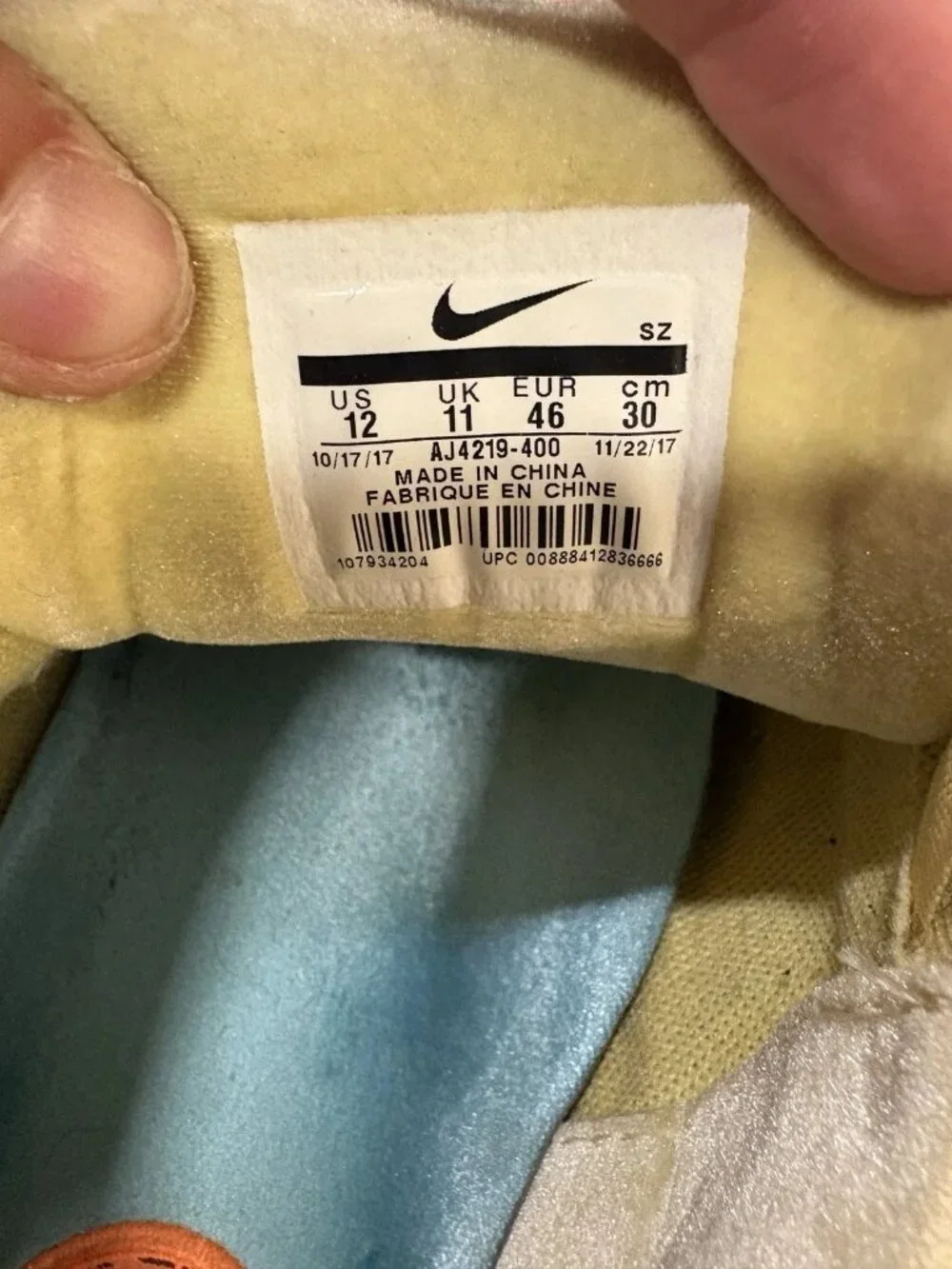 Nike worn men’s
